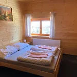 U Horejšů, Zadov - Churáňov 3*