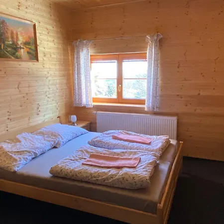 U Horejšů, Zadov - Churáňov 3*